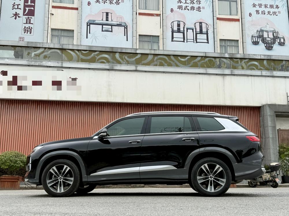Audi Audi Q6