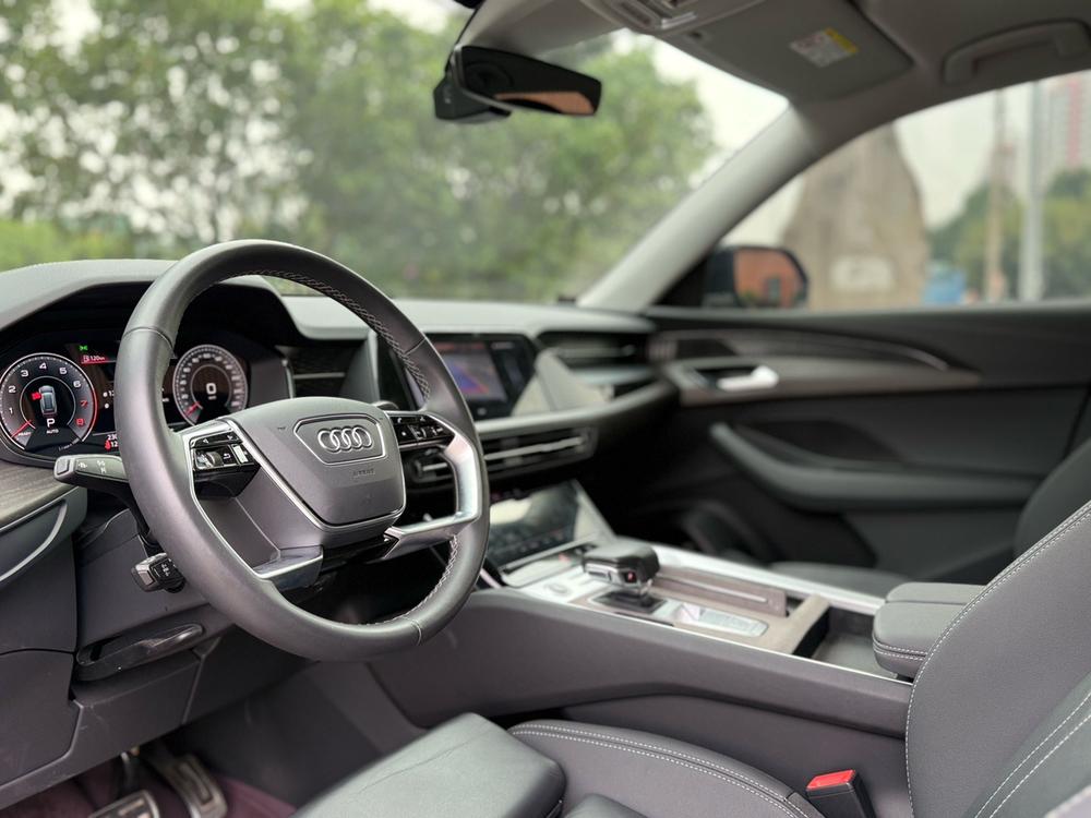 Audi Audi Q6