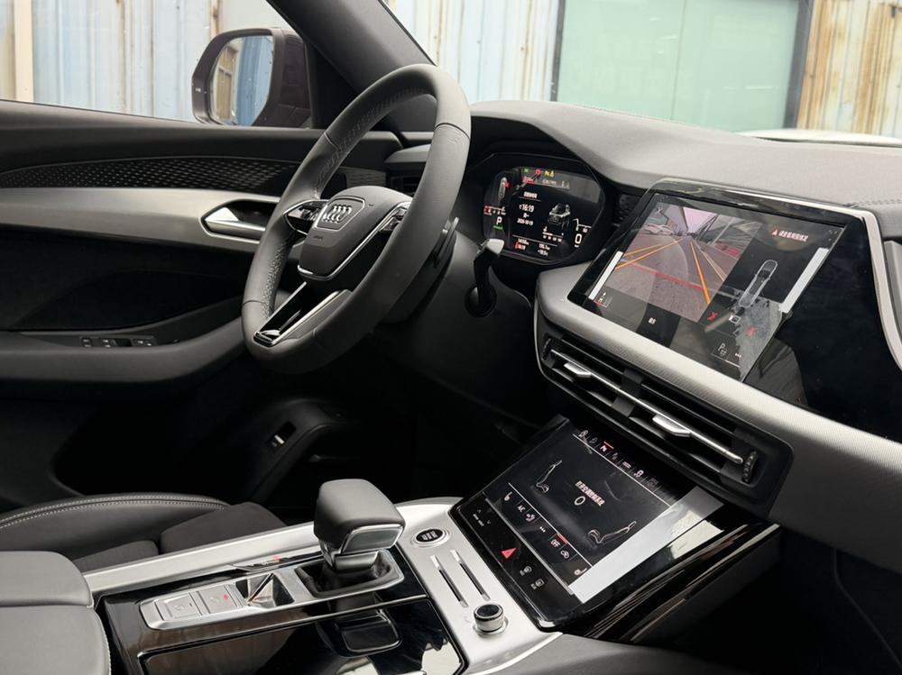 Audi Audi Q6