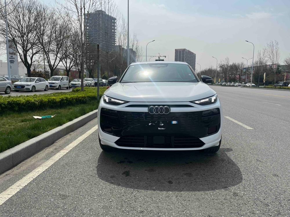 Audi Audi Q6L e-tron
