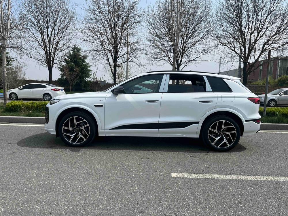 Audi Audi Q6L e-tron