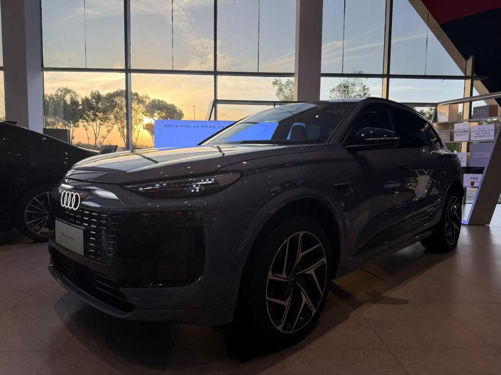 Audi Audi Q6L e-tron