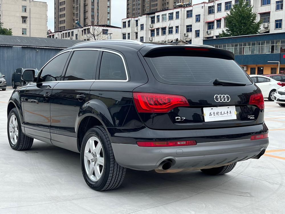 Audi Audi Q7
