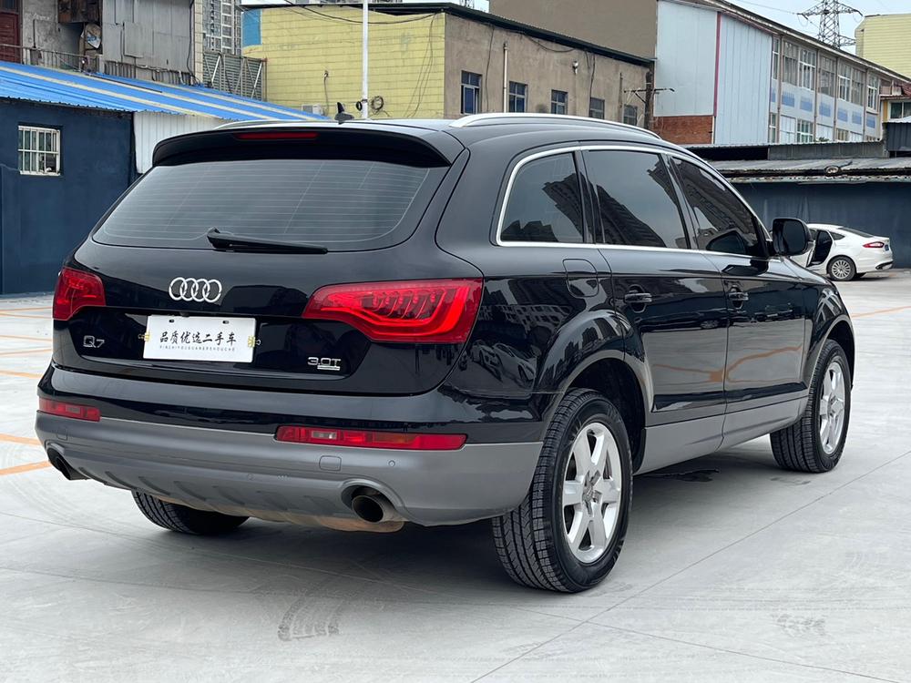 Audi Audi Q7