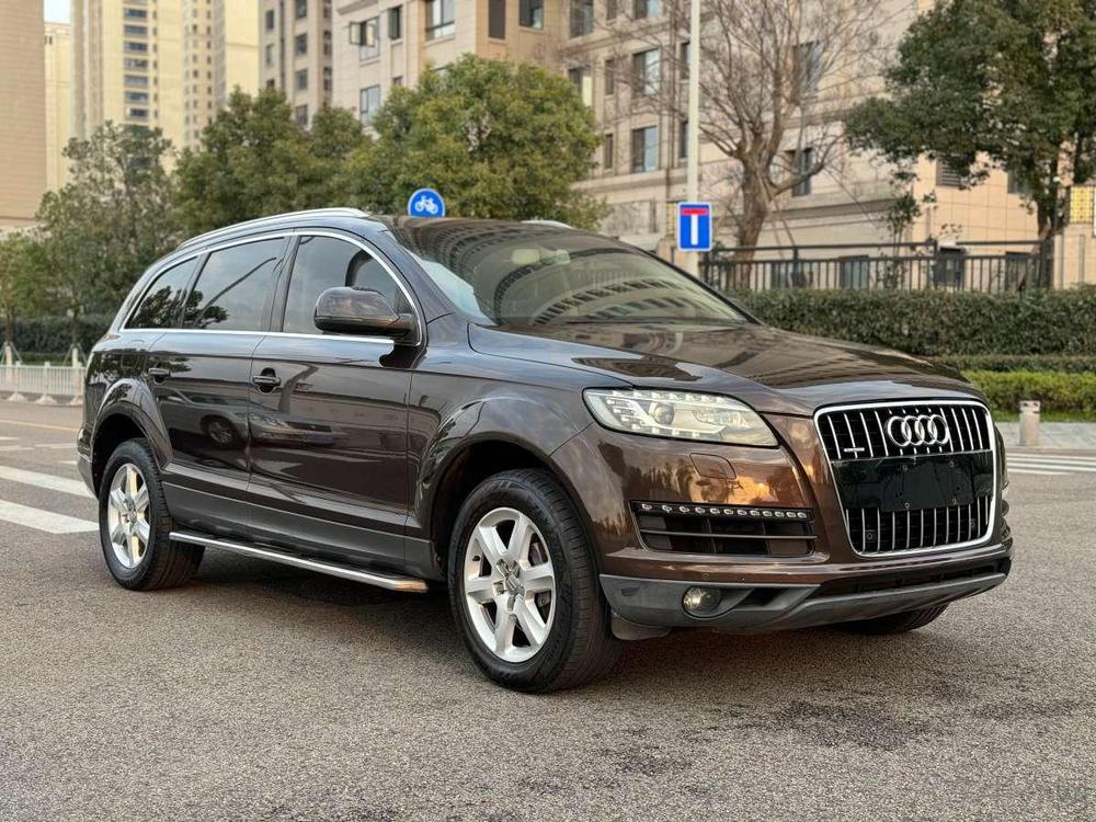 Audi Audi Q7