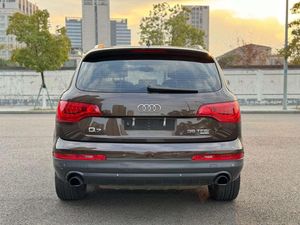 Audi Audi Q7