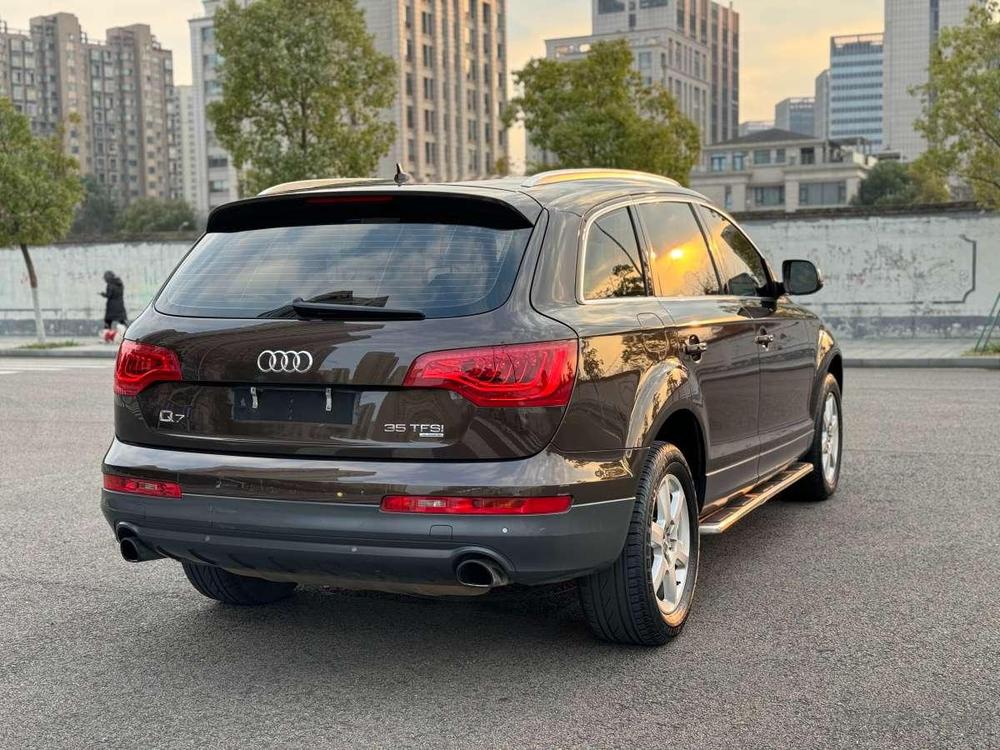Audi Audi Q7
