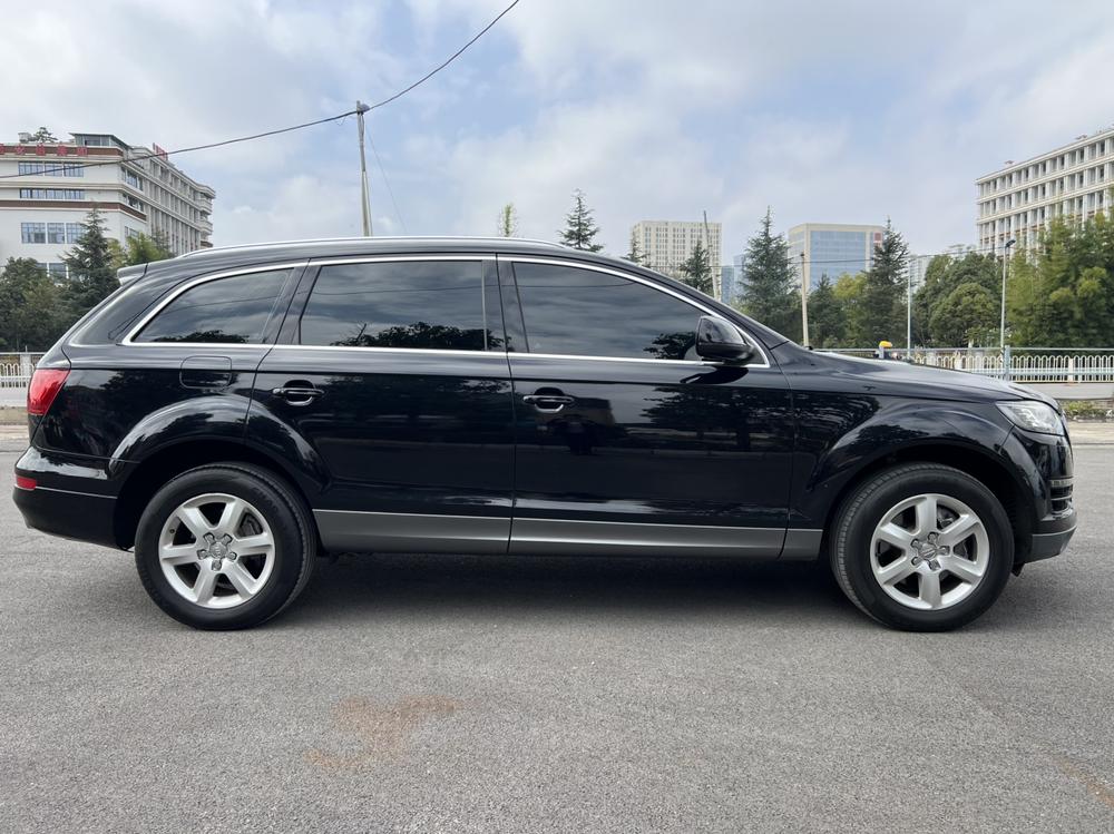 Audi Audi Q7
