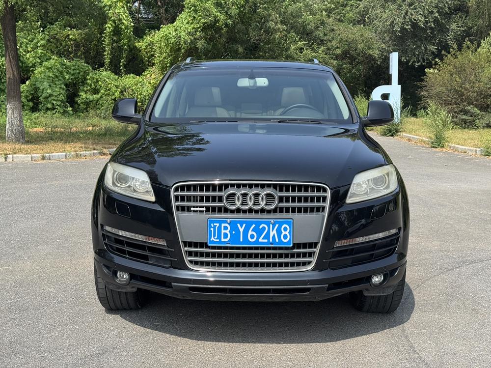 Audi Audi Q7