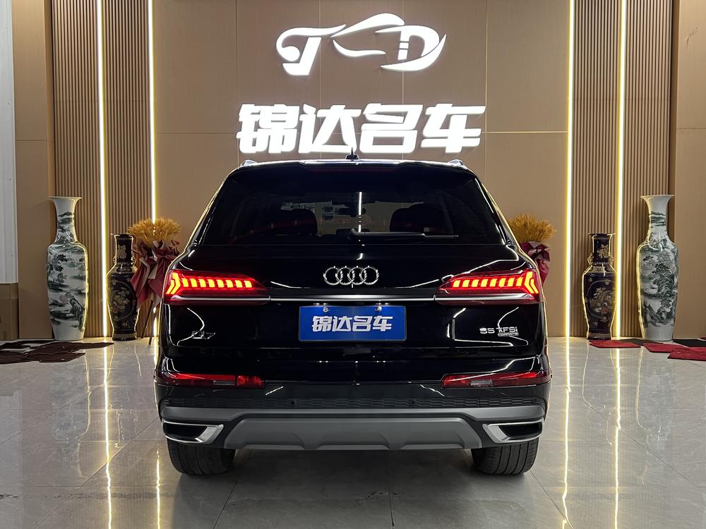 Audi Audi Q7