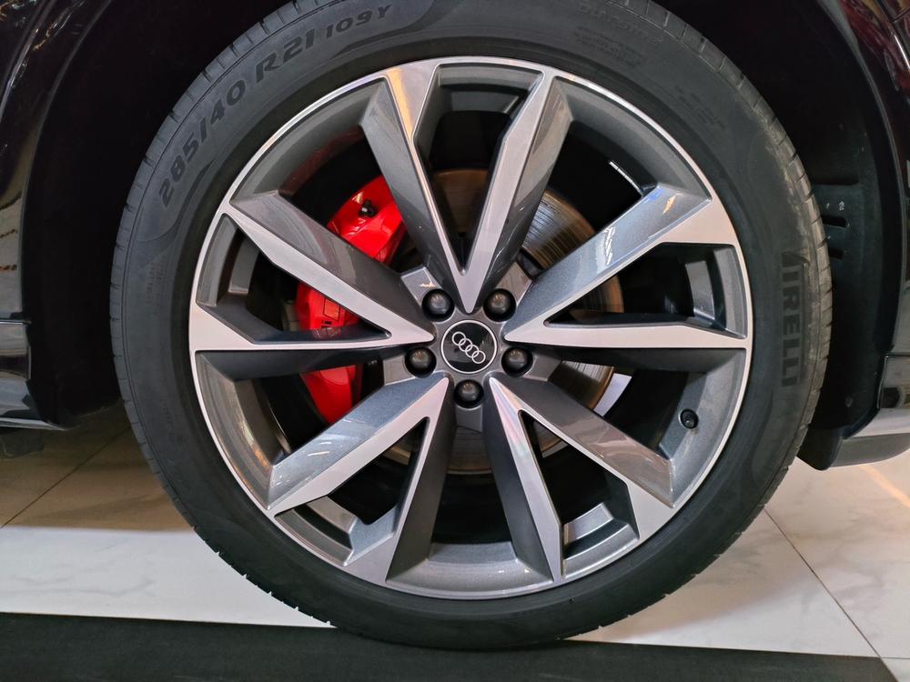 Audi Audi Q7