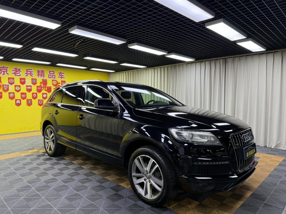 Audi Audi Q7