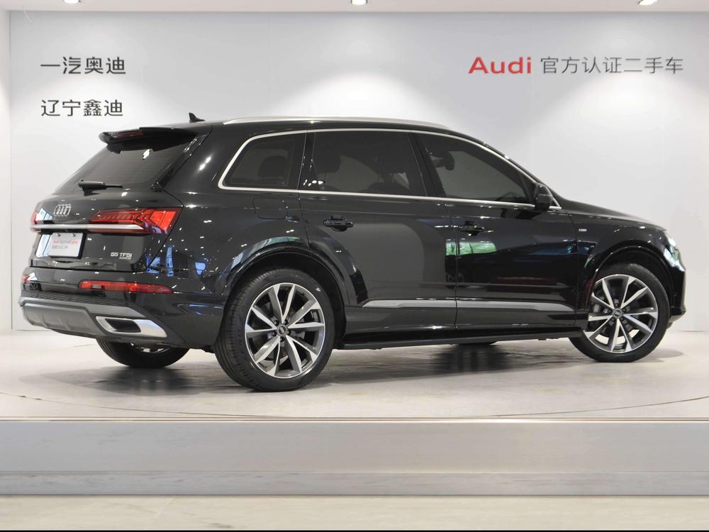 Audi Audi Q7