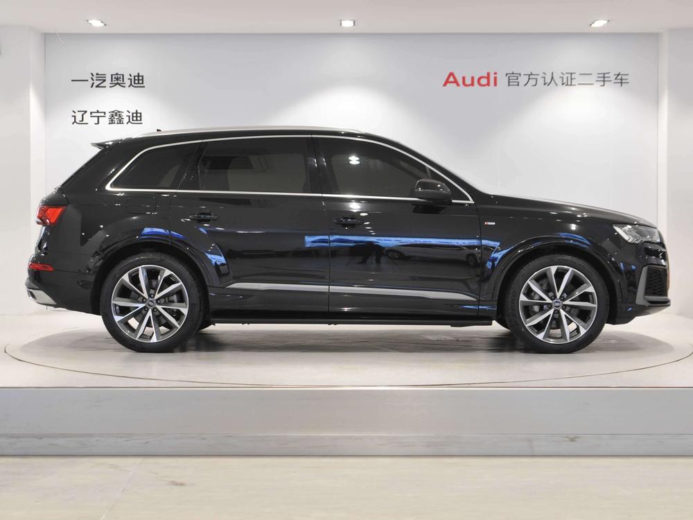 Audi Audi Q7