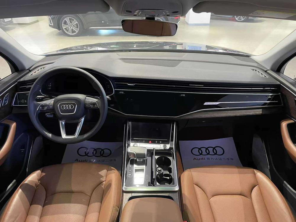 Audi Audi Q7