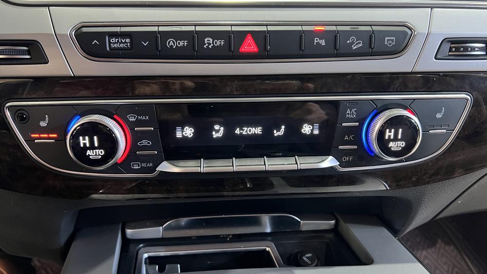 Audi Audi Q7