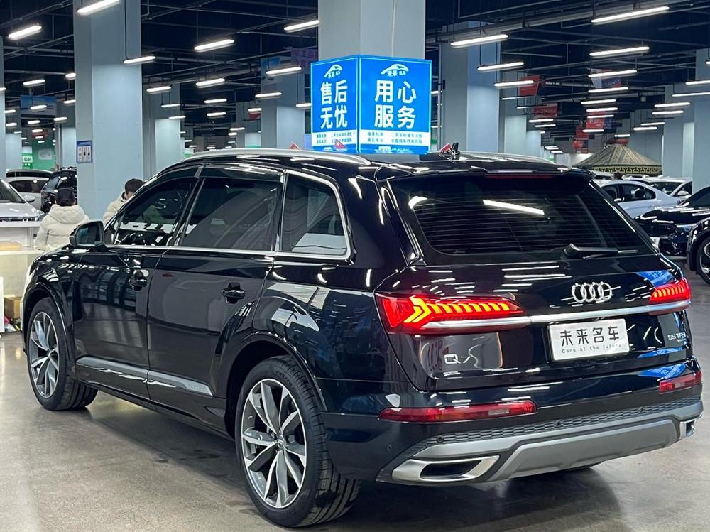 Audi Audi Q7