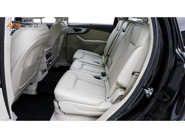 Audi Audi Q7