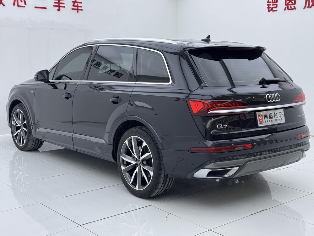 Audi Audi Q7