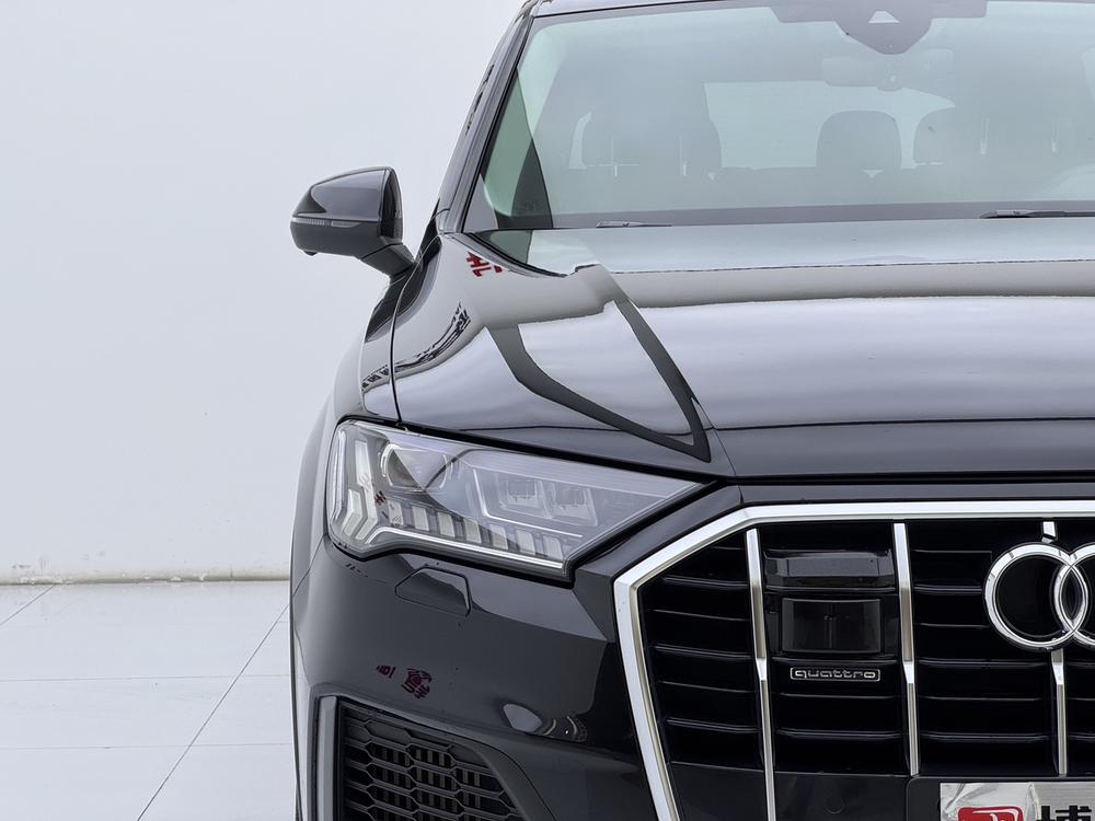 Audi Audi Q7