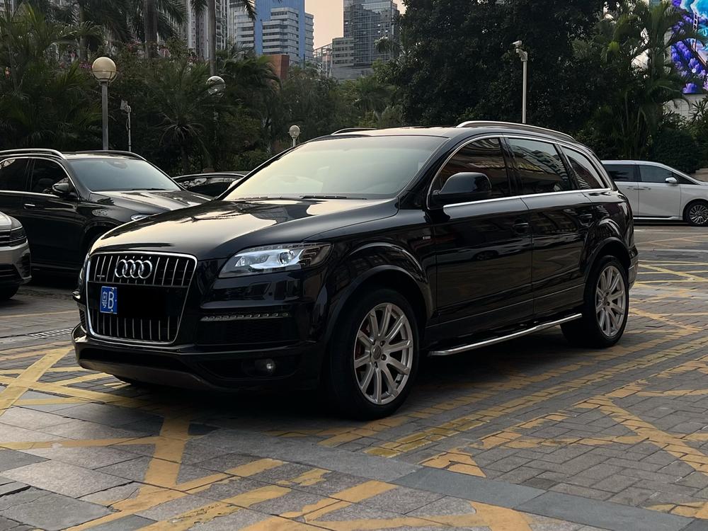 Audi Audi Q7