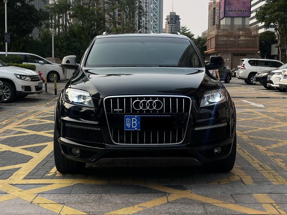 Audi Audi Q7