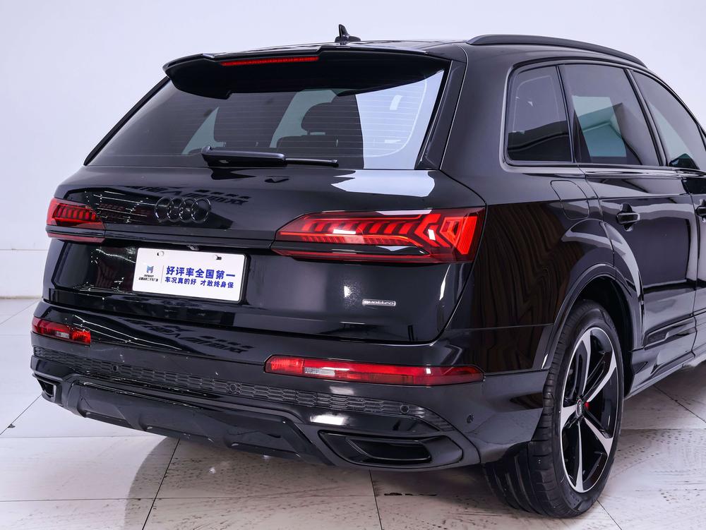 Audi Audi Q7