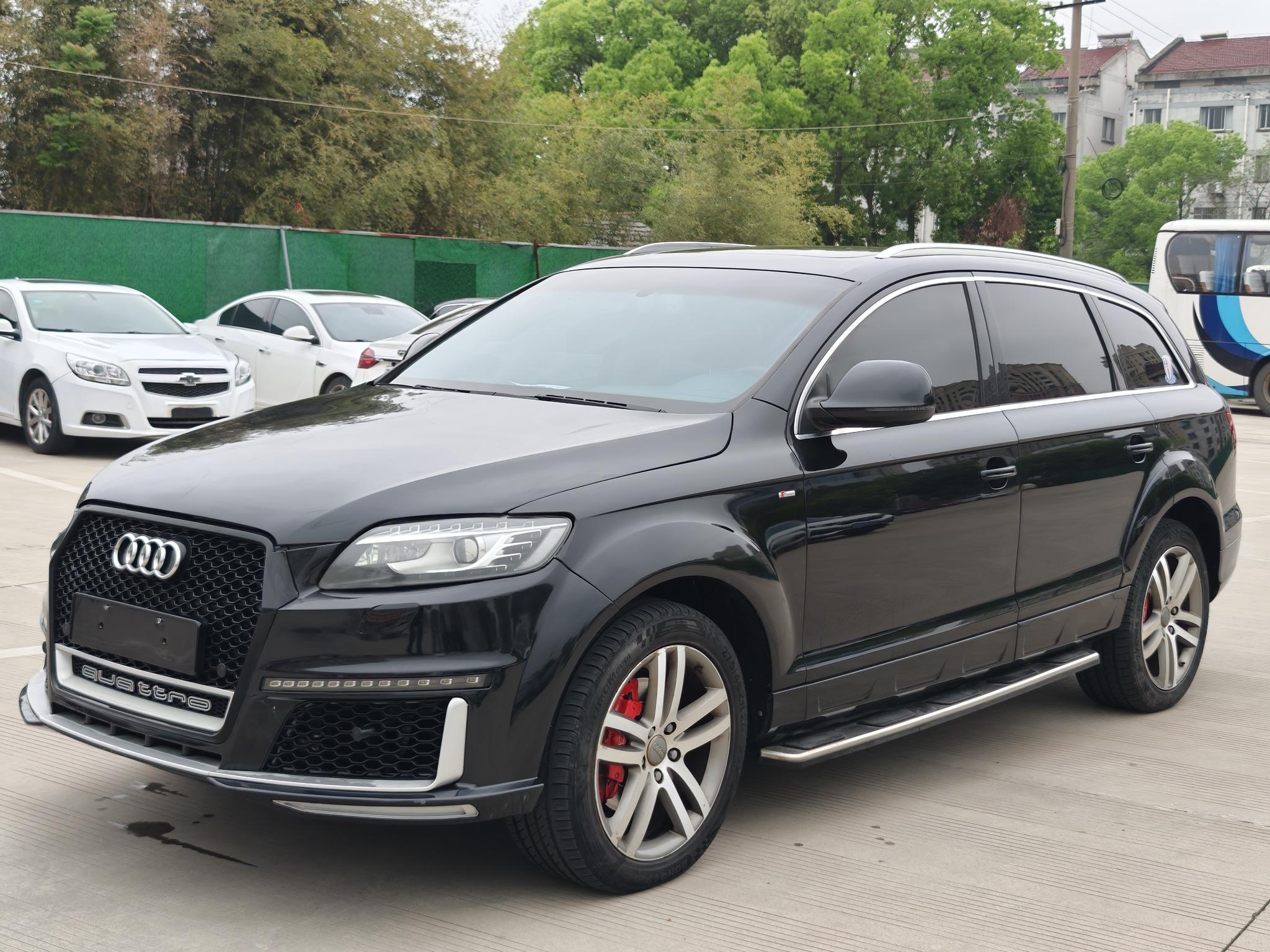 Audi Audi Q7