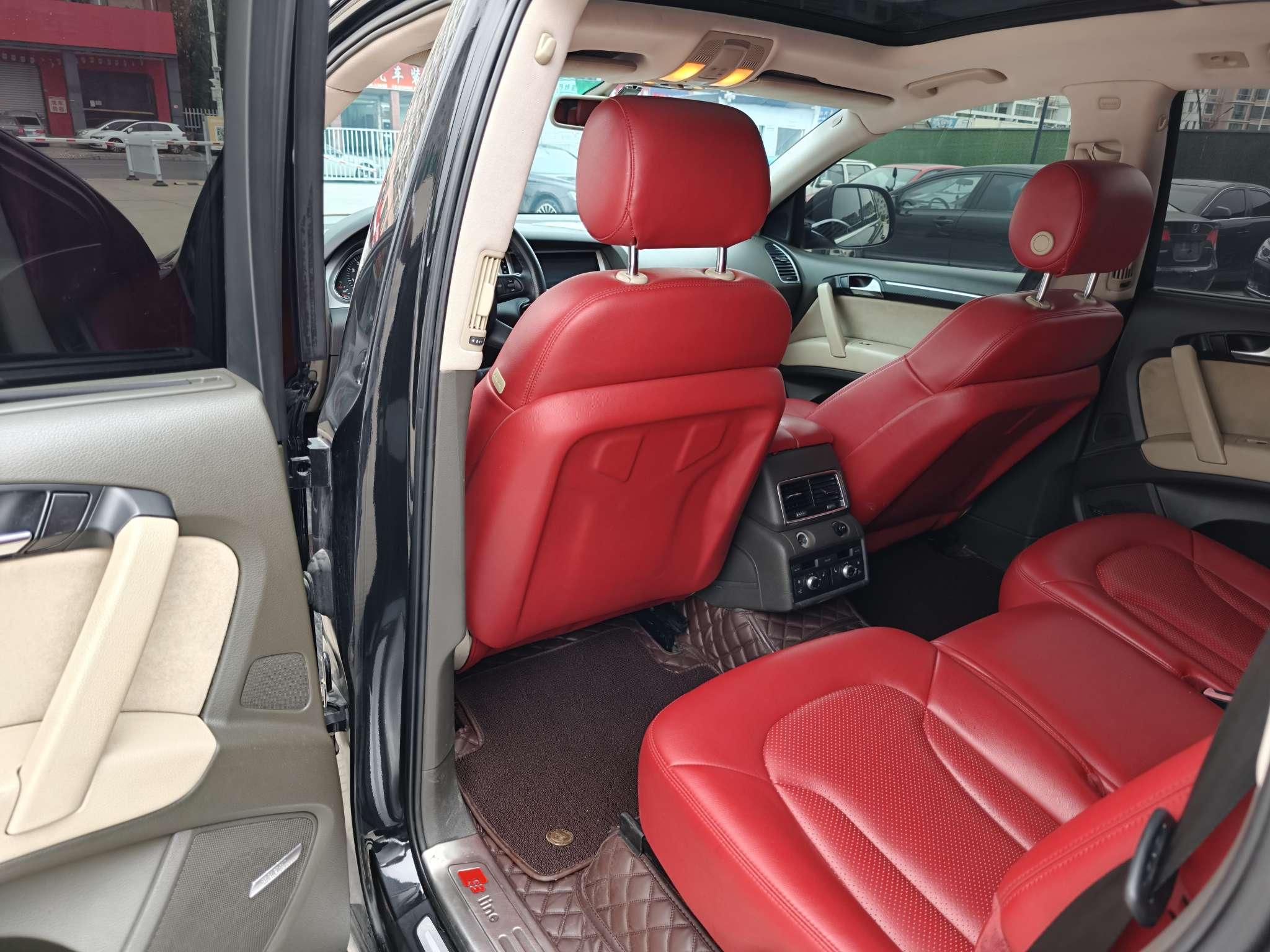 Audi Audi Q7