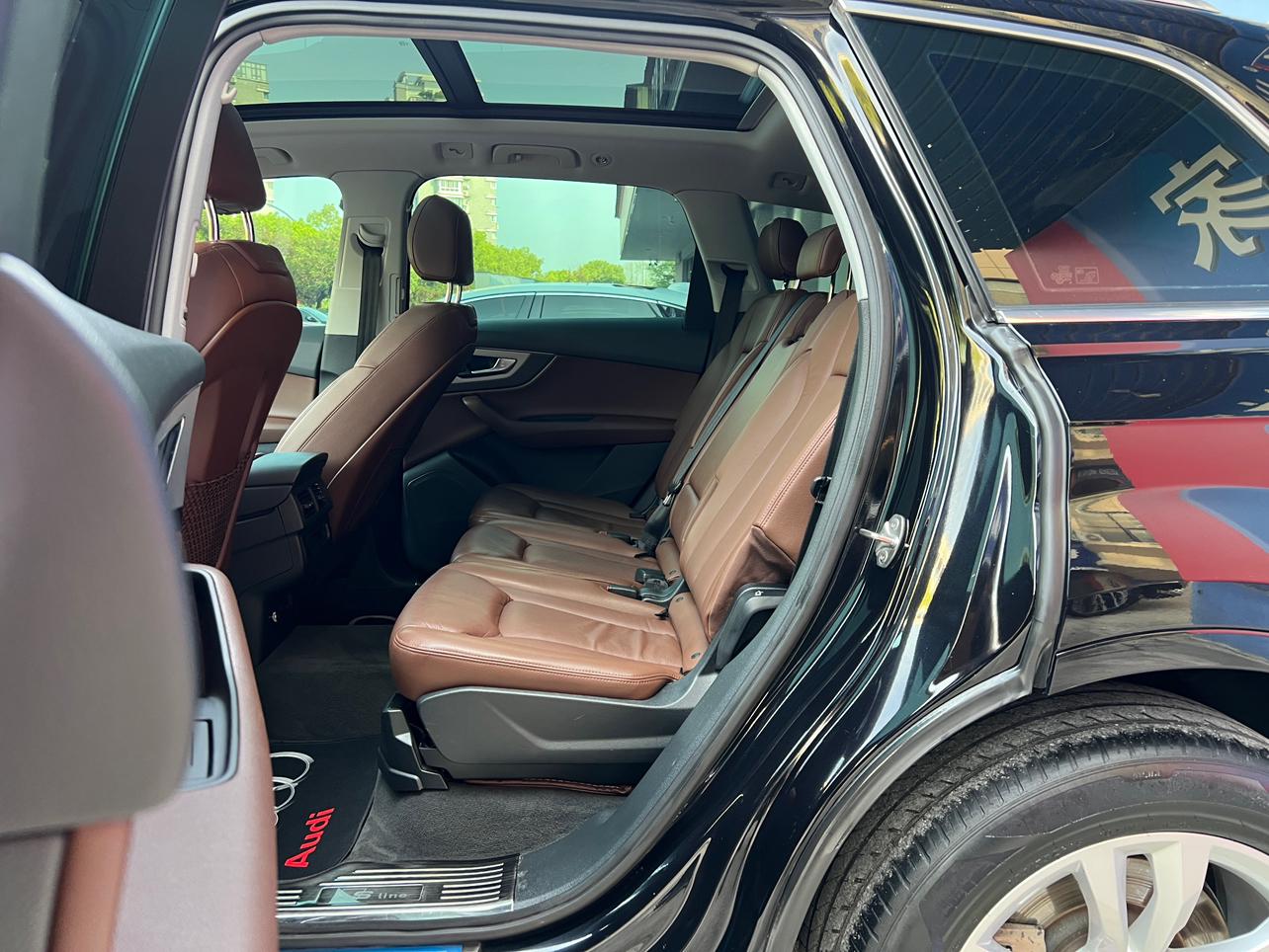 Audi Audi Q7