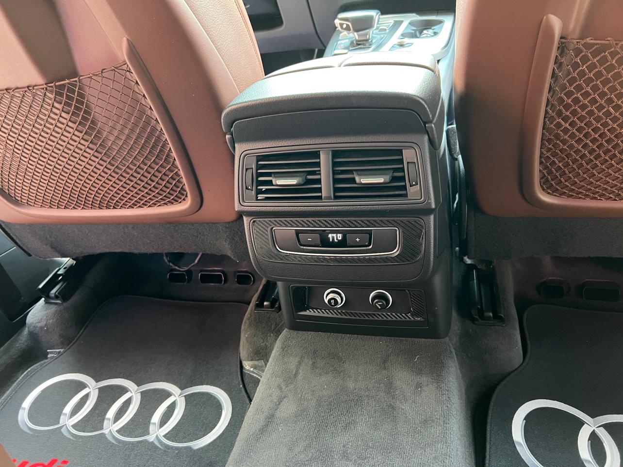 Audi Audi Q7