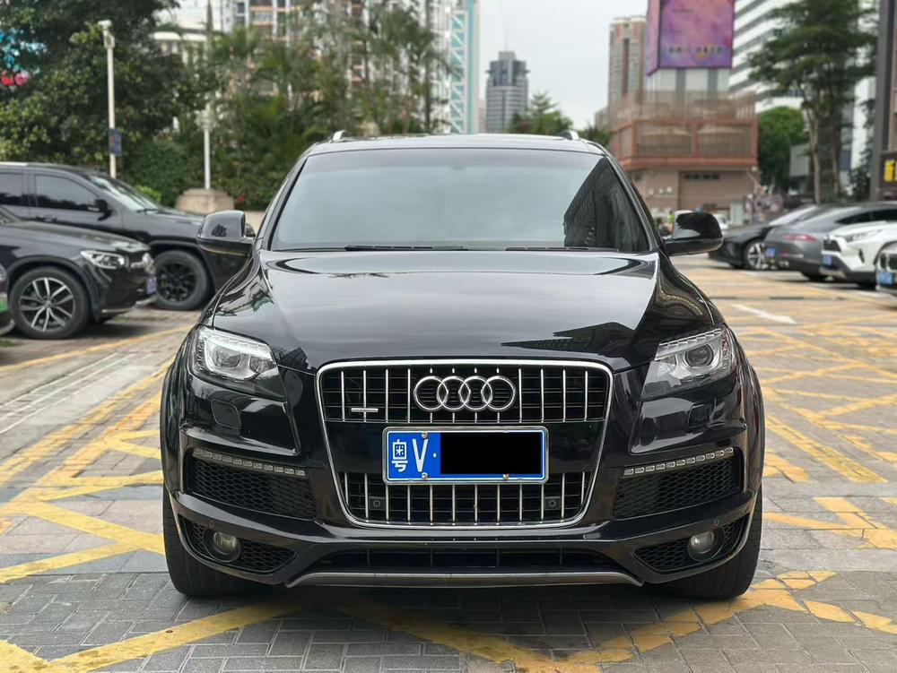 Audi Audi Q7
