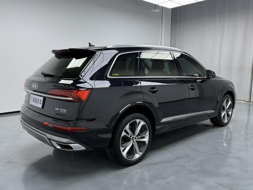 Audi Audi Q7