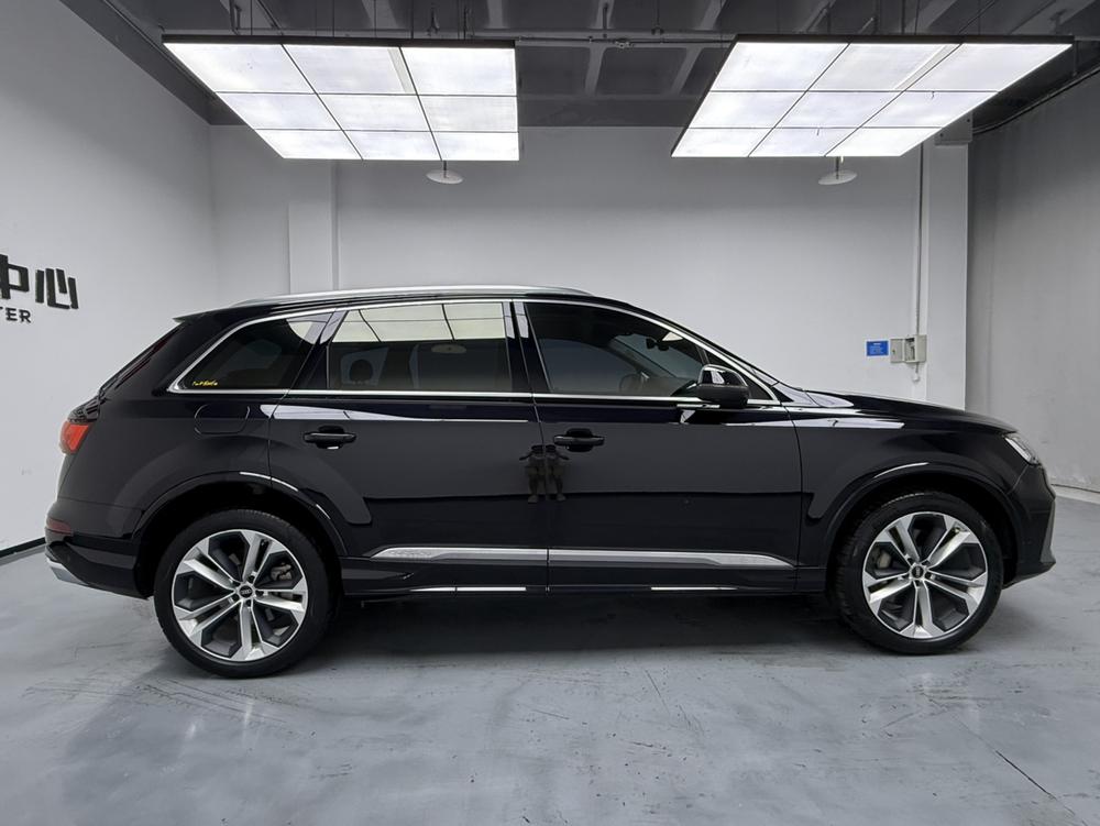 Audi Audi Q7