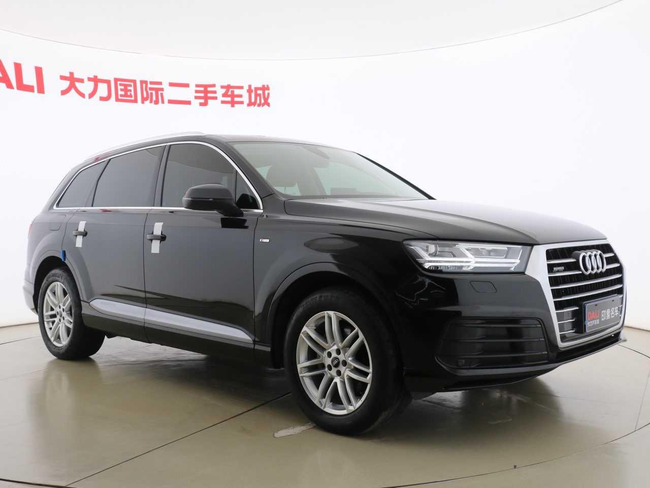 Audi Audi Q7