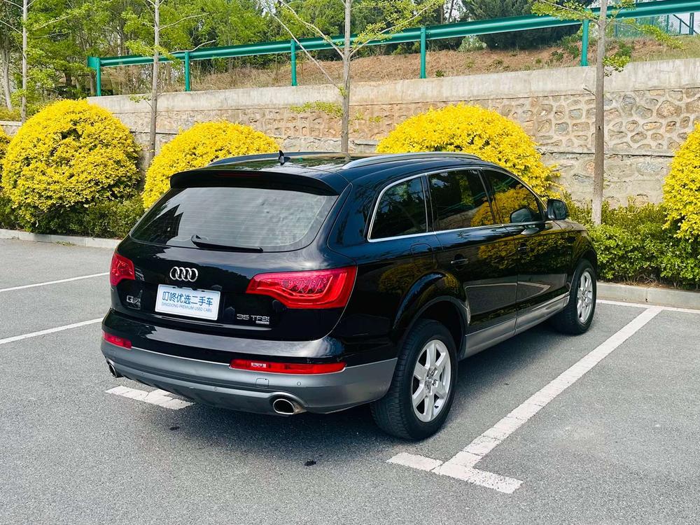 Audi Audi Q7
