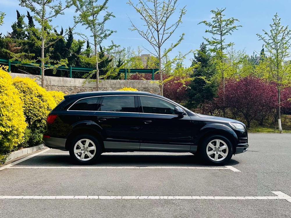 Audi Audi Q7