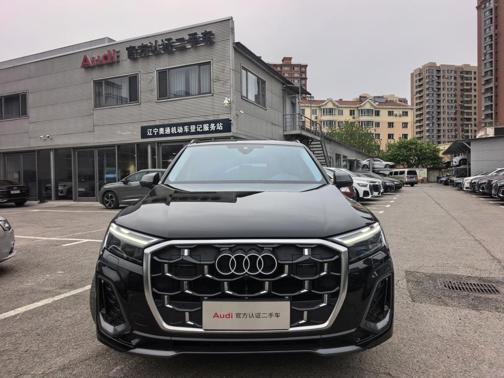 Audi Audi Q7