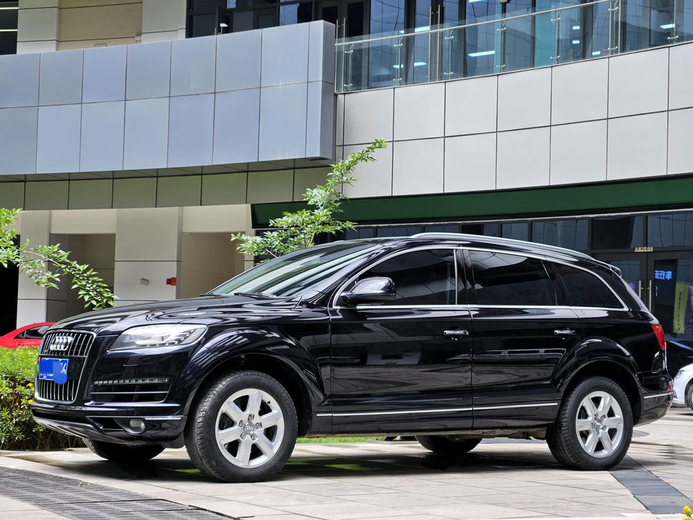 Audi Audi Q7