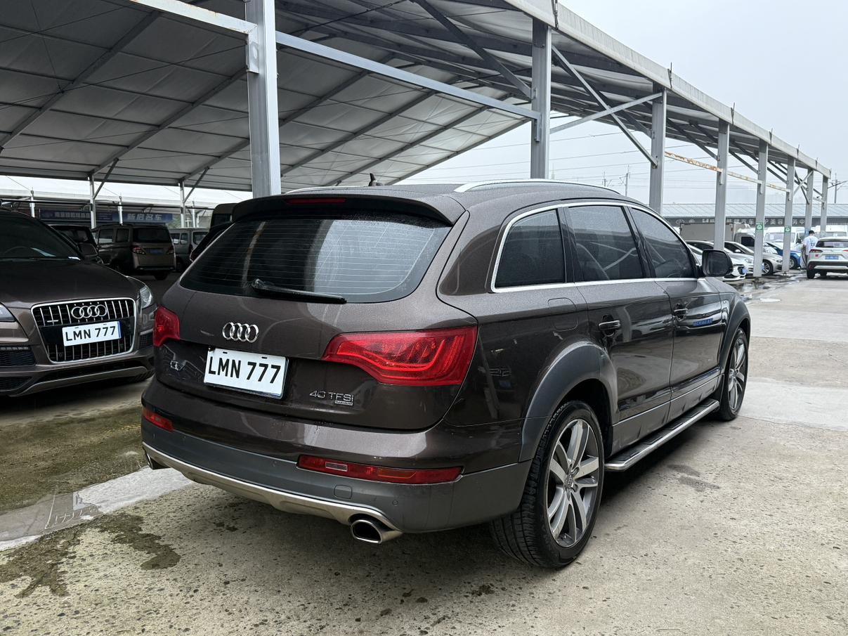 Audi Audi Q7