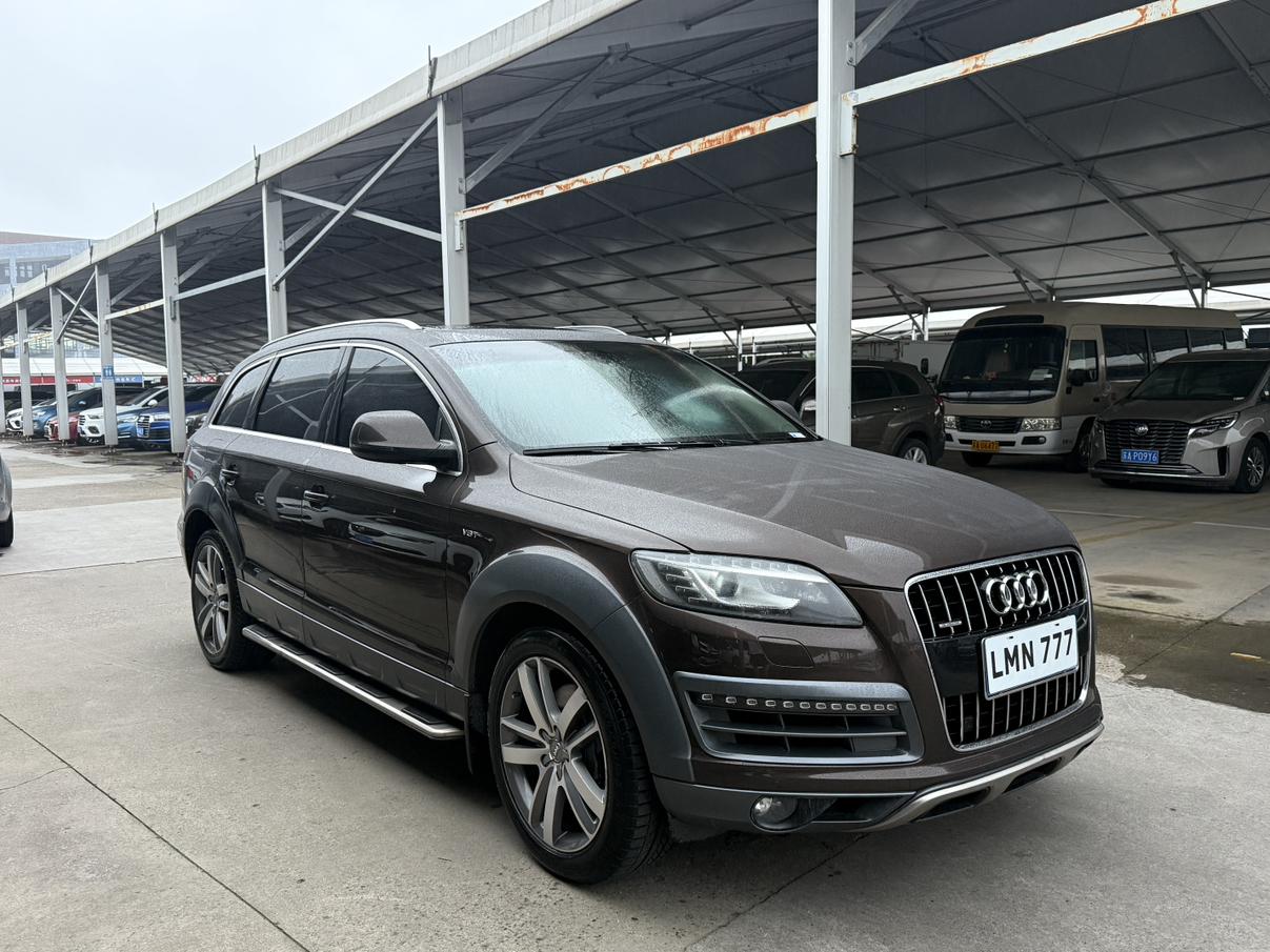 Audi Audi Q7