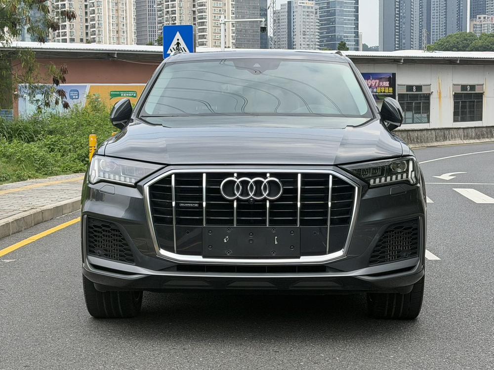 Audi Audi Q7