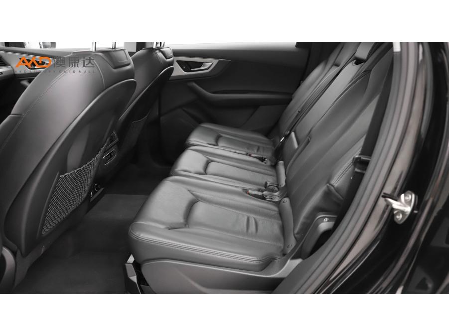 Audi Audi Q7
