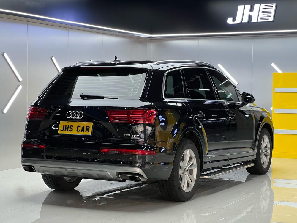 Audi Audi Q7