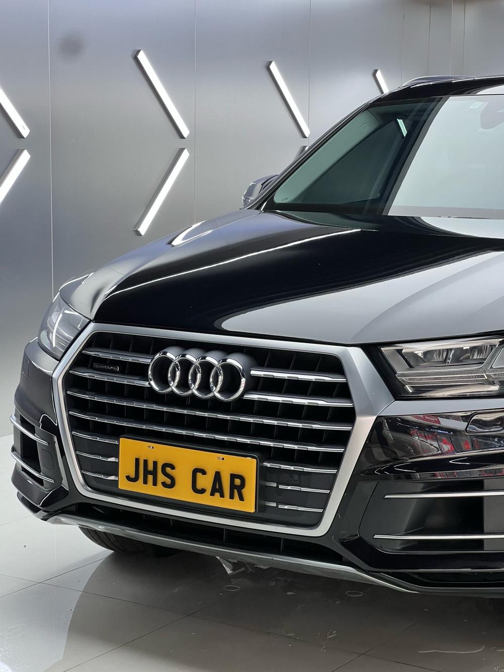 Audi Audi Q7