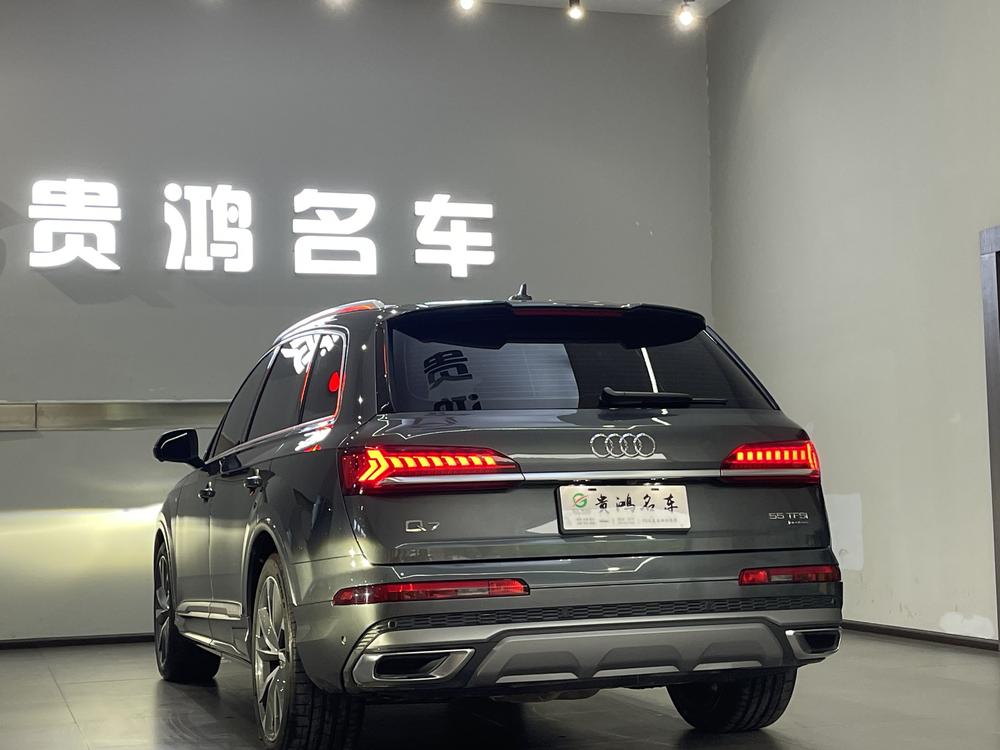 Audi Audi Q7