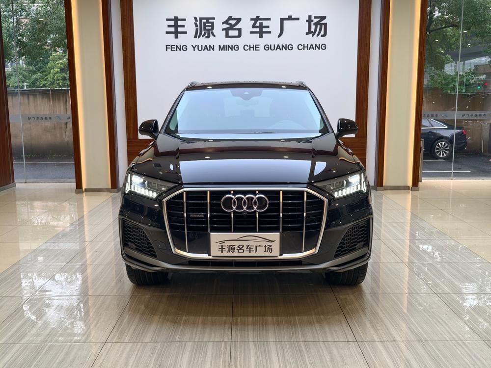 Audi Audi Q7