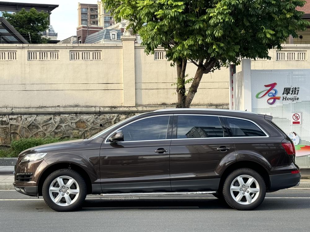 Audi Audi Q7