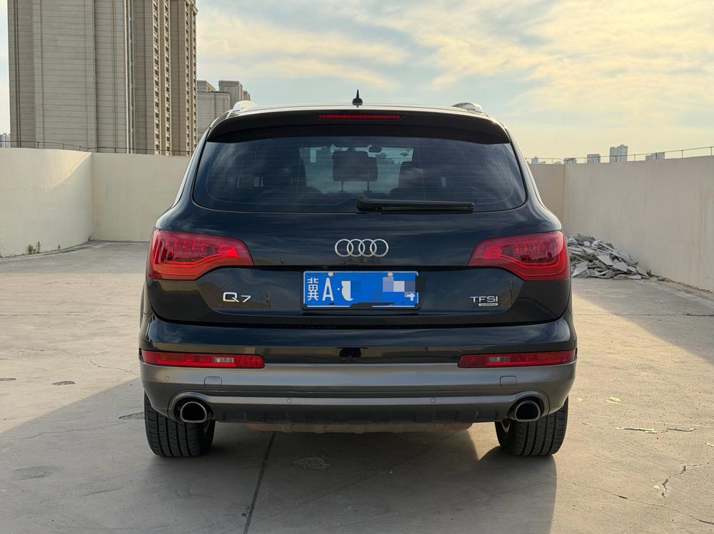 Audi Audi Q7