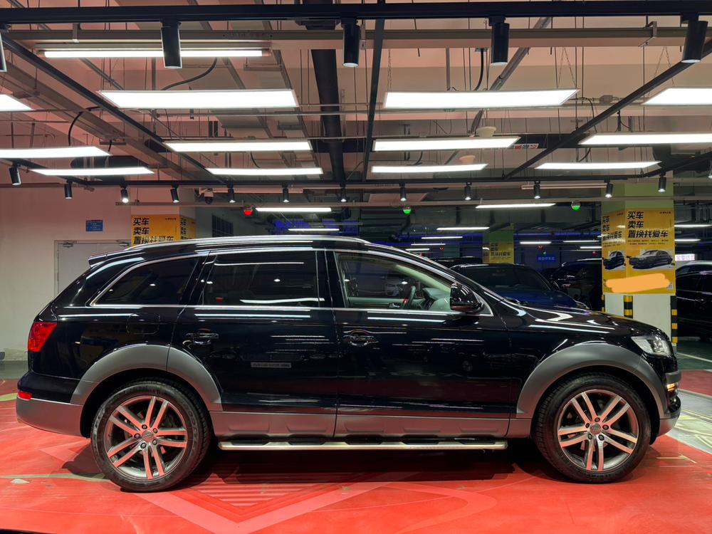 Audi Audi Q7